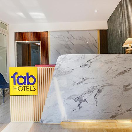 Fabhotel Ar Suites Gurgaon Ngoại thất bức ảnh